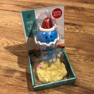 Christmas Fish Tank Decor